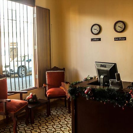 Colonial Charm Hostel سانتو دومينجو المظهر الخارجي الصورة