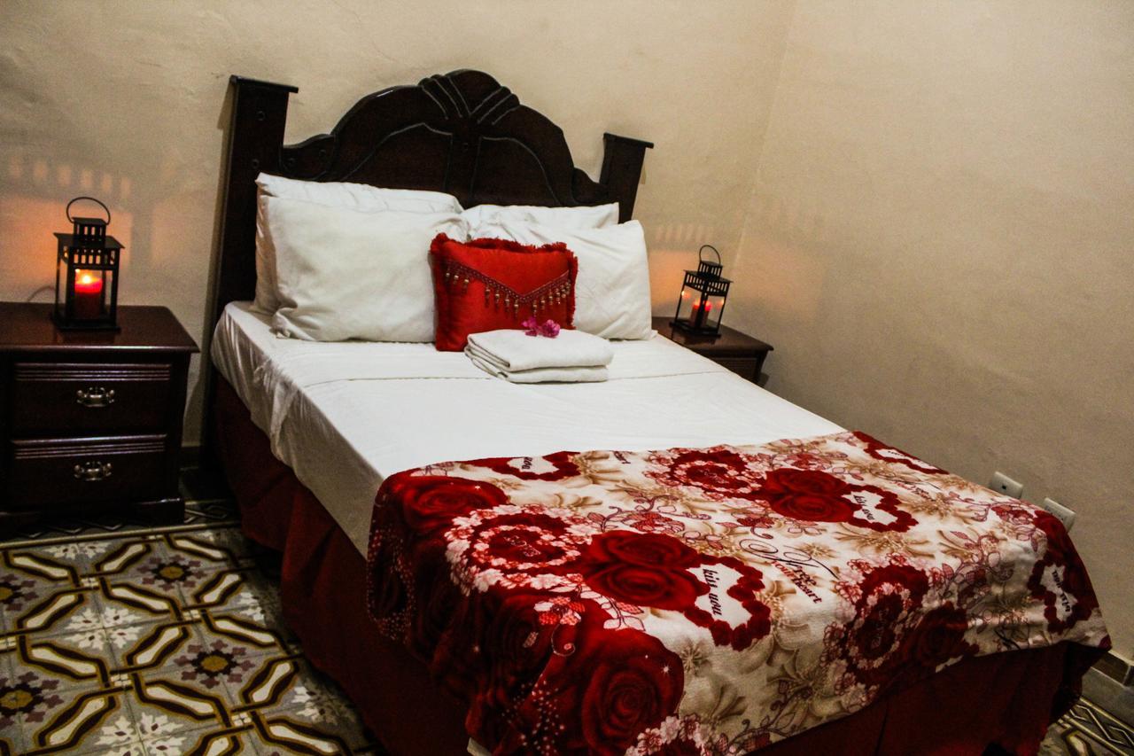 Colonial Charm Hostel سانتو دومينجو المظهر الخارجي الصورة